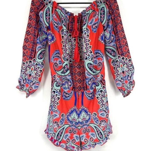 VENUS Romper - Off the Shoulder - Floral Paisley Print -
Size Small - Picture 3 of 3